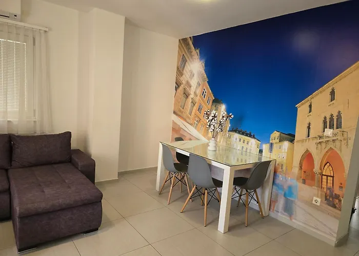 Appartement Stobrec 2 *